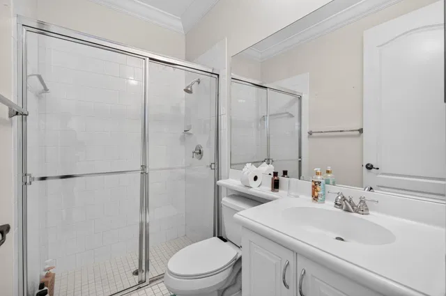 Residence photo 79