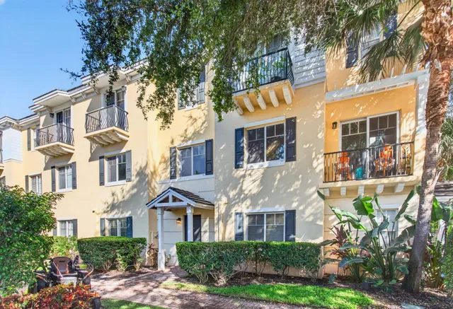 Residence photo 84