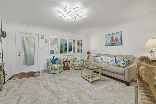 Unit 205 photo 9