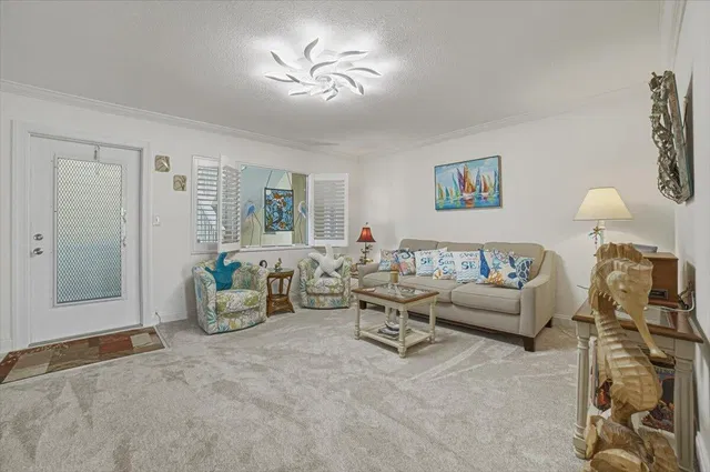 Unit 205 photo 10