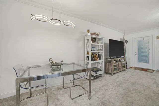 Unit 205 photo 14