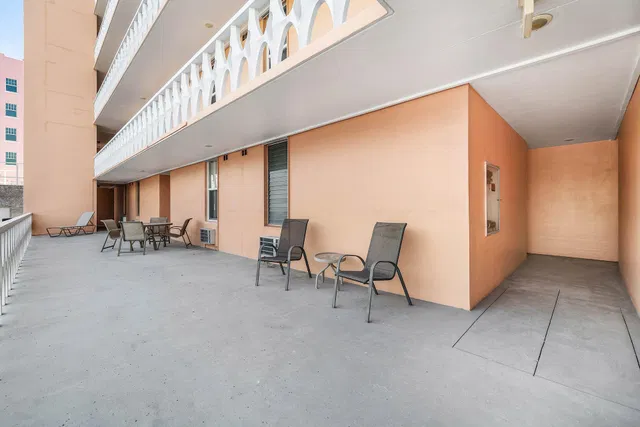Unit 206 photo 6