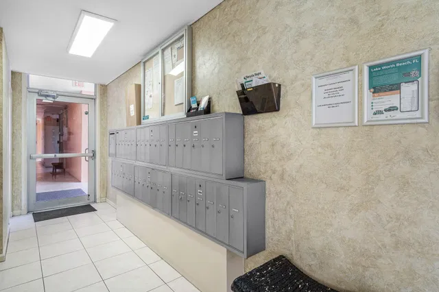 Unit 206 photo 27