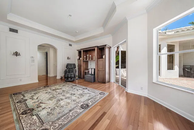 Residence photo 25