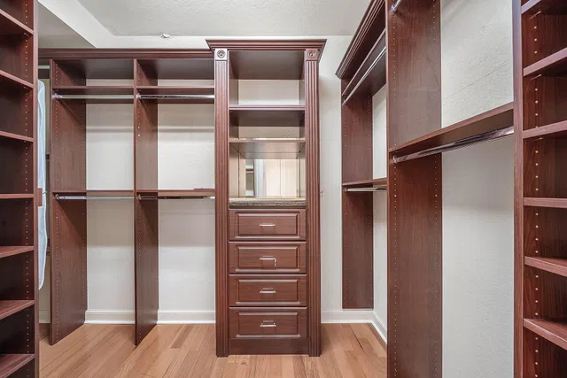 Residence photo 28