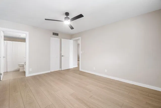  Unit 2020 photo 14