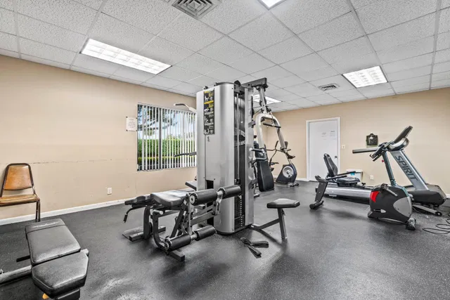  Unit 2020 photo 36