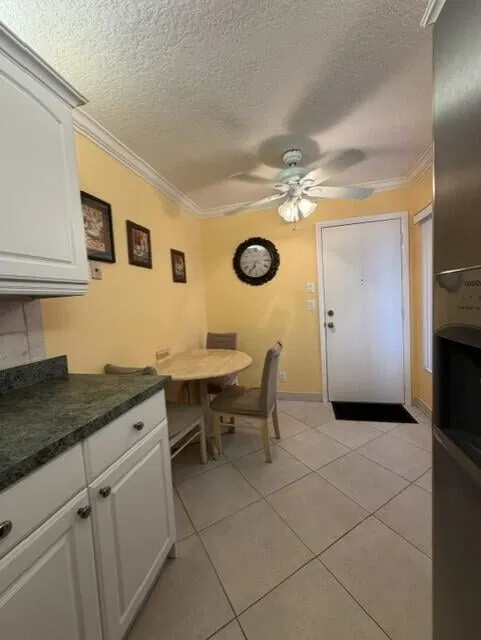 Residence photo 14