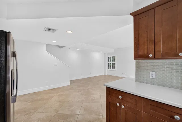 Residence photo 20