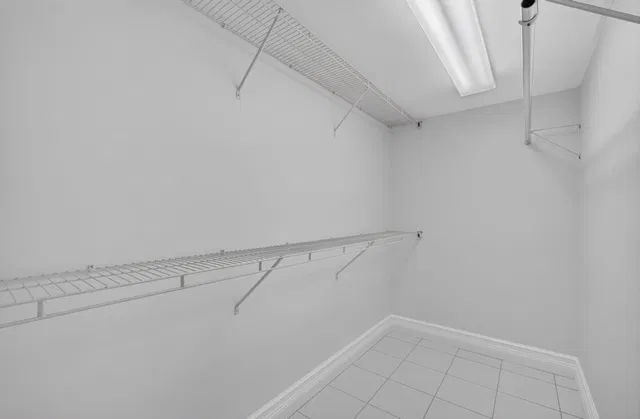 Residence photo 28