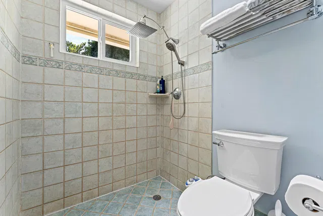  Residence photo 24