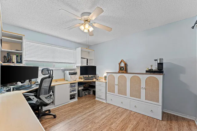  Residence photo 27