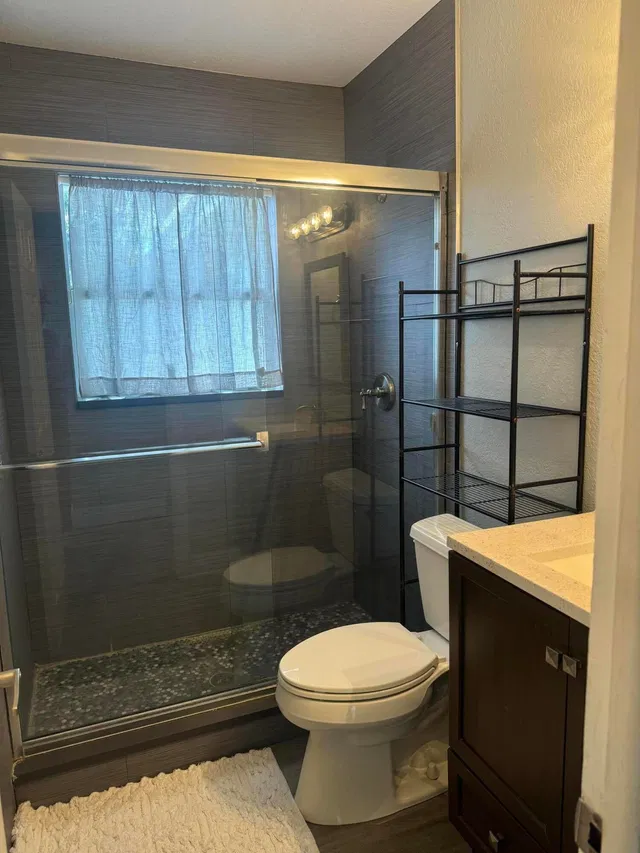 Residence photo 6
