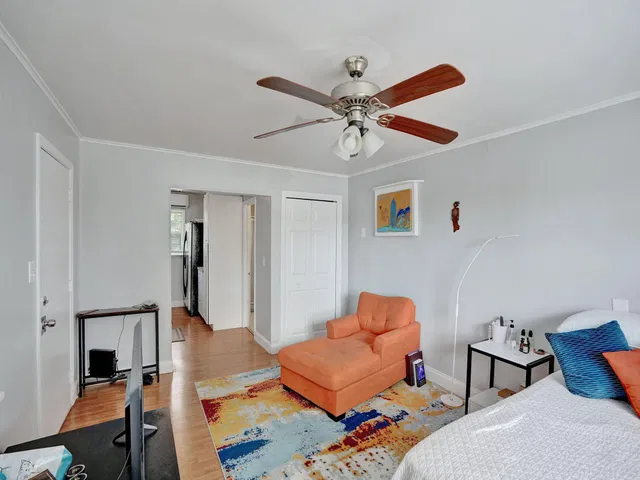 Residence photo 20
