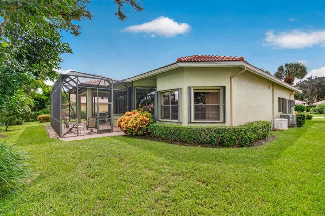 Residence photo 14