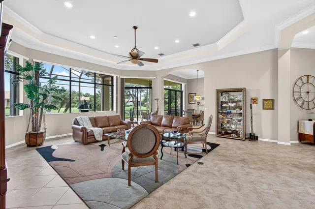 Residence photo 25