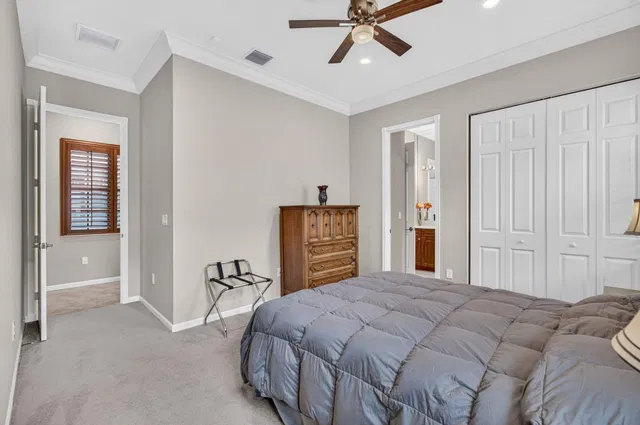 Residence photo 51