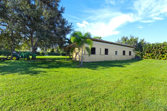 Residence photo 20