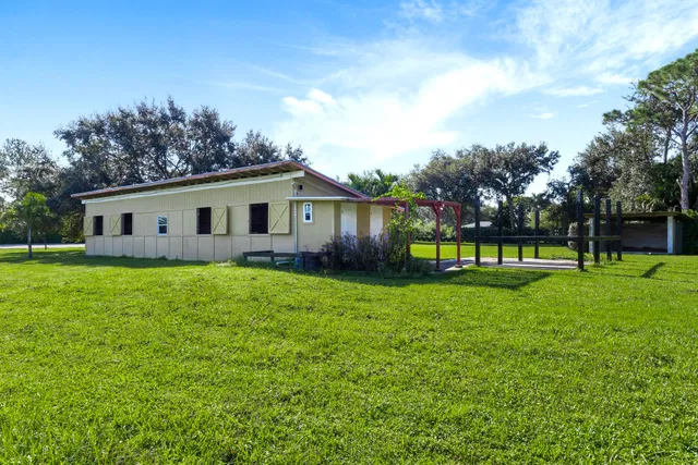 Residence photo 22