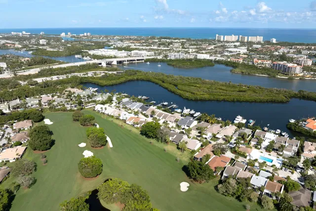 Jonathan's Landing Jupiter FL Residence photo 36