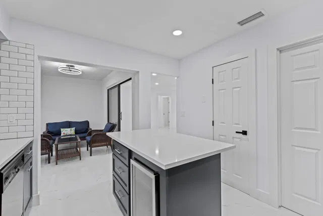  Residence photo 10