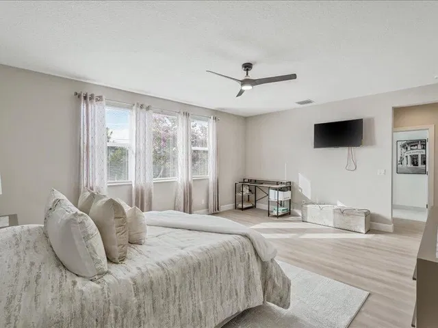  Residence photo 26