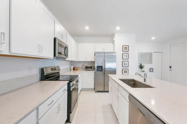 Residence photo 11