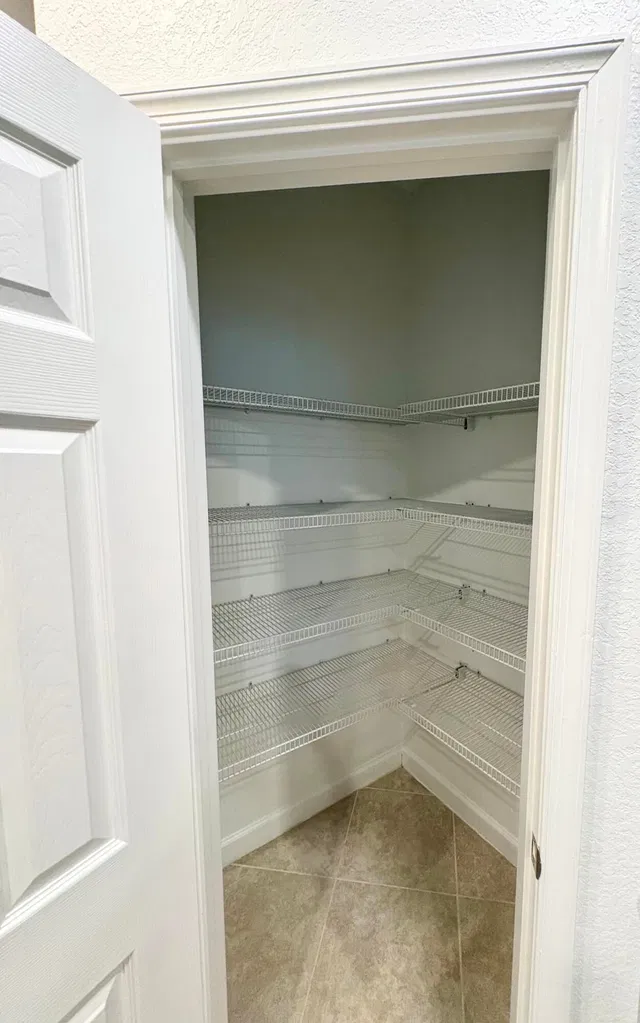 Residence photo 8
