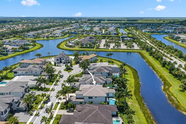 Boca Bridges Residence photo 54