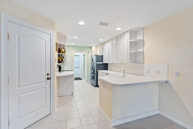 Residence photo 10