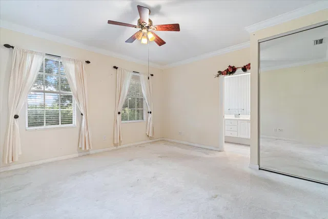 Residence photo 15