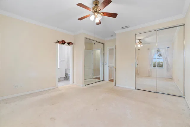 Residence photo 17