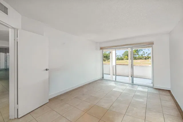  Unit 104 photo 11