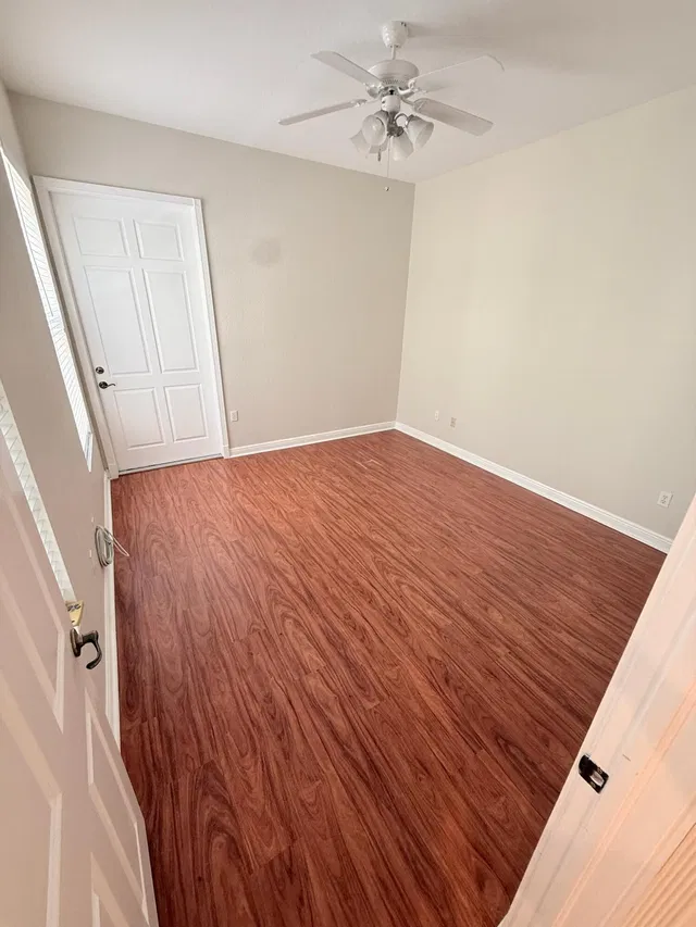  Residence photo 23