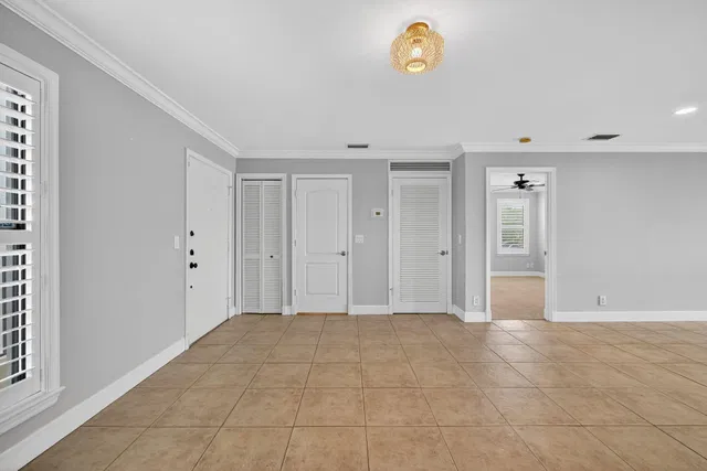 Unit 308 photo 68