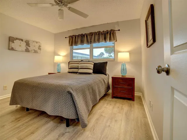  Unit 111 photo 9