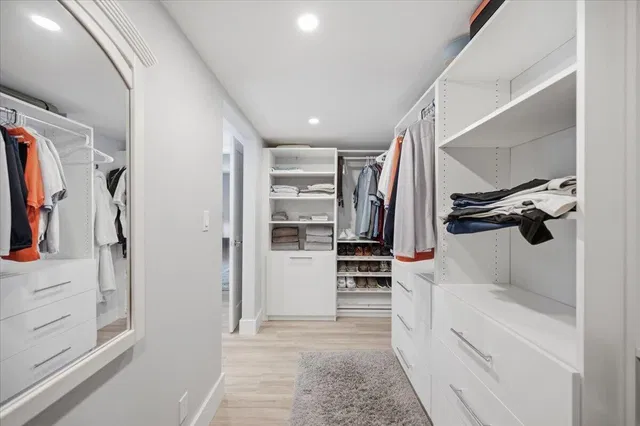  Unit 304D photo 13