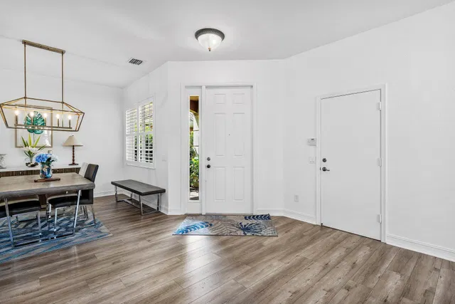  Residence photo 10