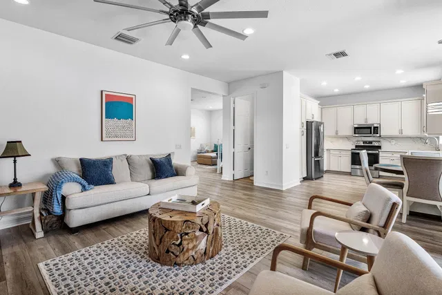  Residence photo 18