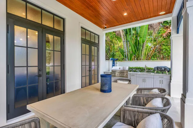 SoSo West Palm Beach Residence photo 20