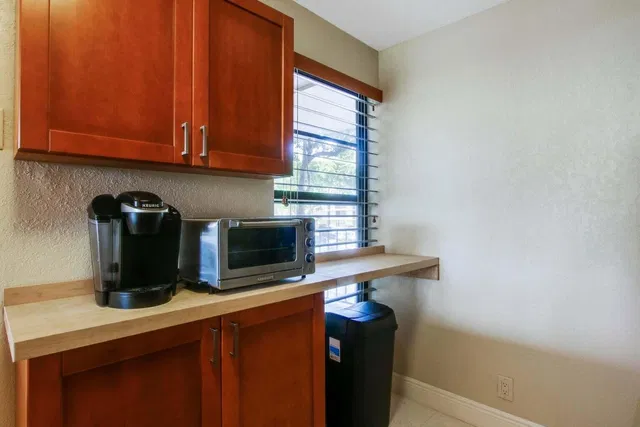 Boca Raton Unit 2010 photo 9