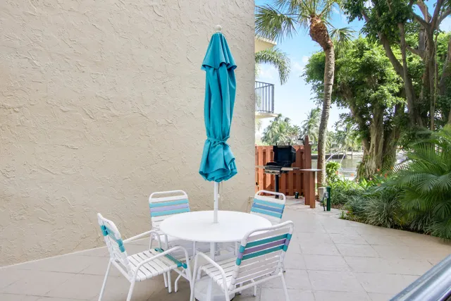 Boca Raton Unit 2010 photo 25