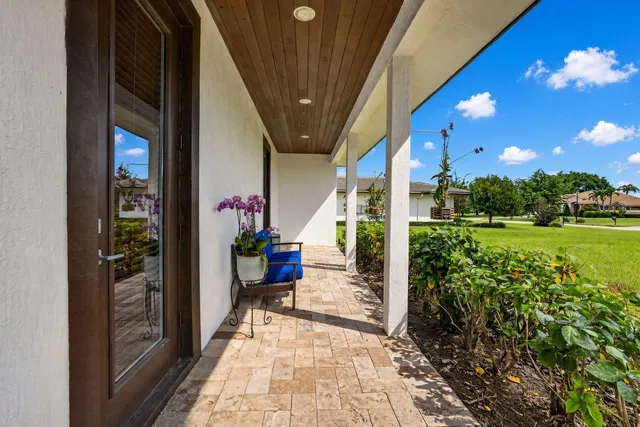  Residence photo 27