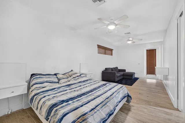  Residence photo 61