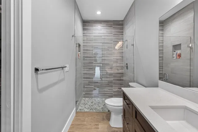  Residence photo 80