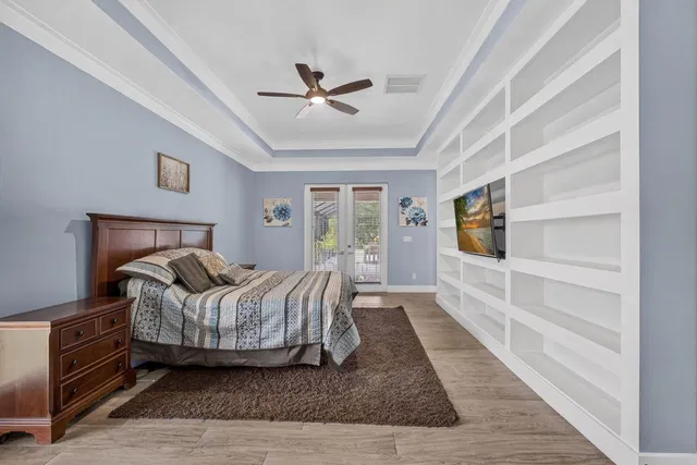  Residence photo 96