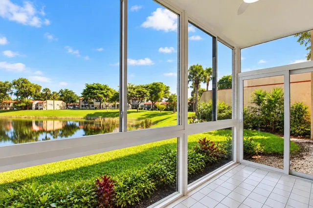  Residence photo 27