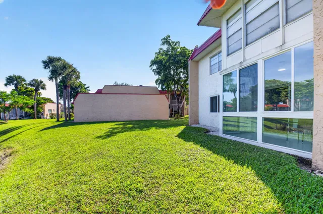  Residence photo 31