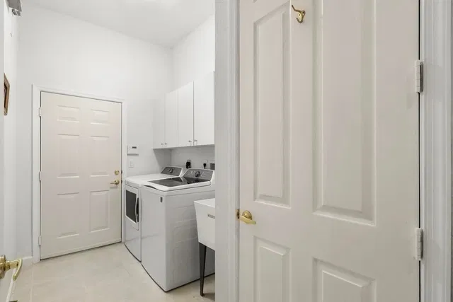 Residence photo 30