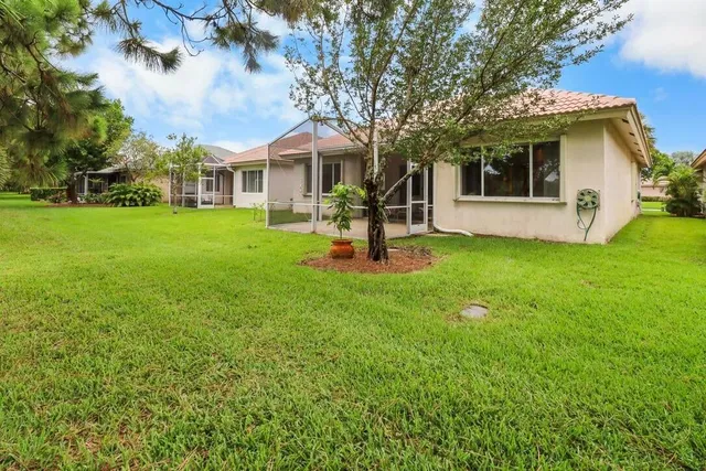 Residence photo 36